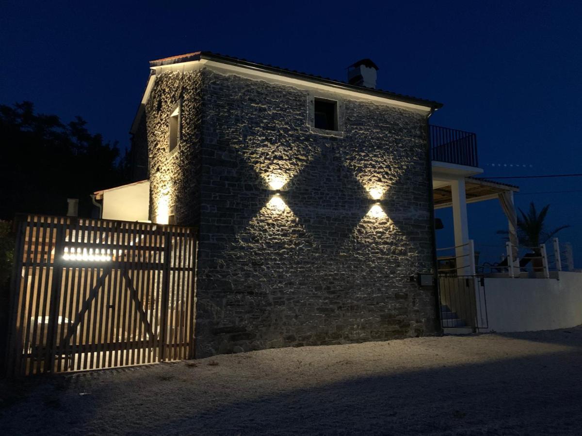 Villa Carica Krasica  Buitenkant foto